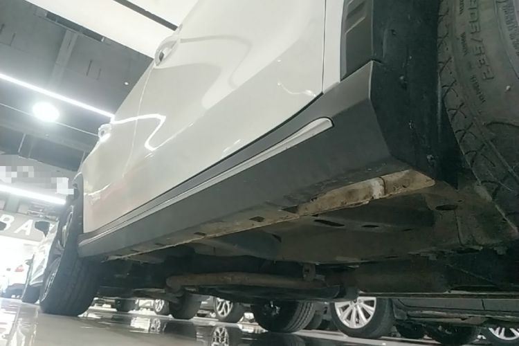 Used Roewe RX5 2020 20T Automatic 4G Connect Excellence Edition Right Side Sill