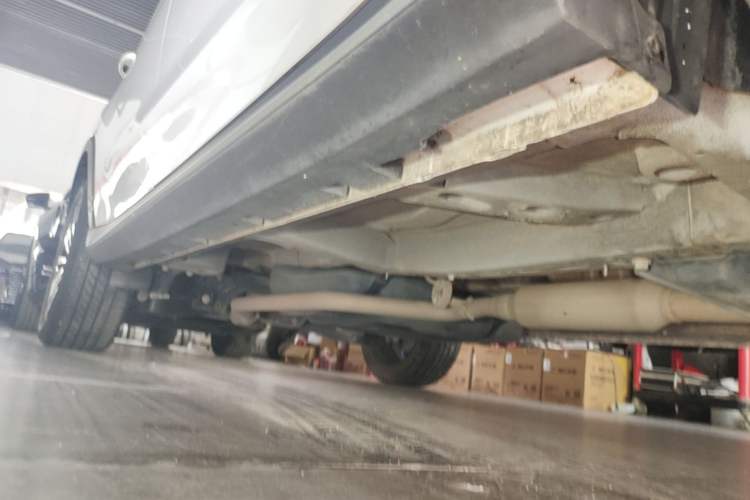 Used Roewe RX5 2020 20T Automatic 4G Connect Superior Flagship Edition Right Side Sill