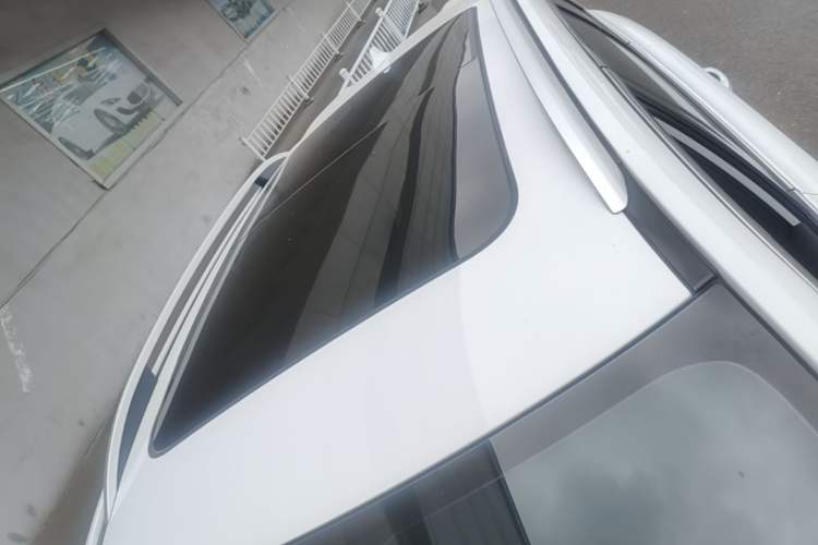 Used Roewe RX5 2020 PLUS 300TGI Automatic Ali National Trend Flagship Edition Roof