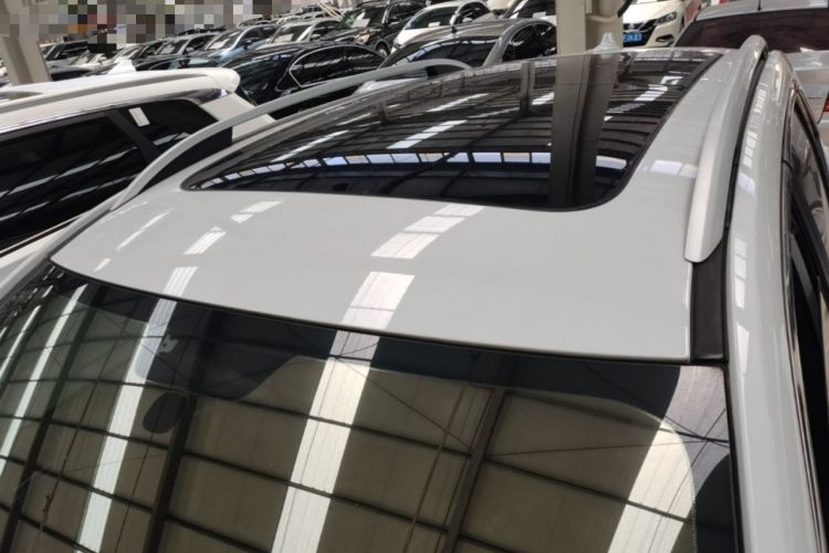 Used Roewe RX5 2020 20T Automatic 4G Connected Million Edition Roof