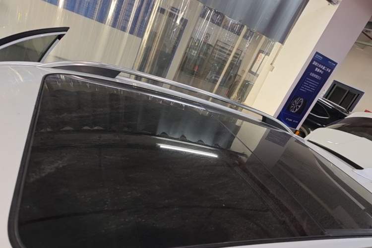 Used Roewe RX5 2020 20T Automatic 4G Connect Superior Flagship Edition Roof