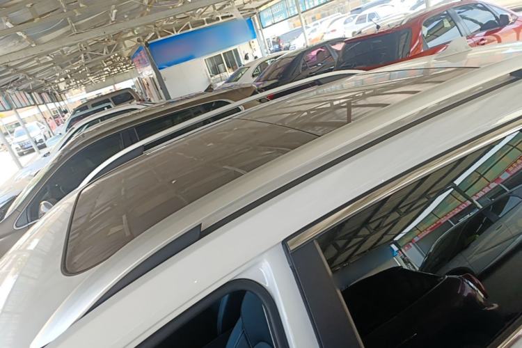 Used Roewe RX5 2020 20T Automatic 4G Connected Million Edition Roof
