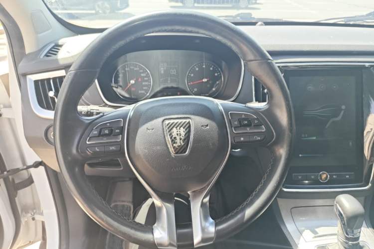 Used Roewe RX5 2020 20T Automatic 4G Connect Superior Flagship Edition Steering Wheel