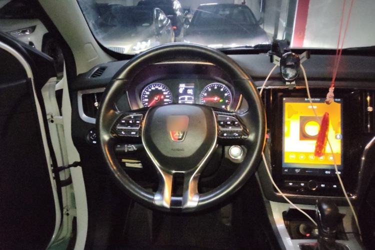 Used Roewe RX5 2020 20T Automatic 4G Connect Superior Flagship Edition Steering Wheel