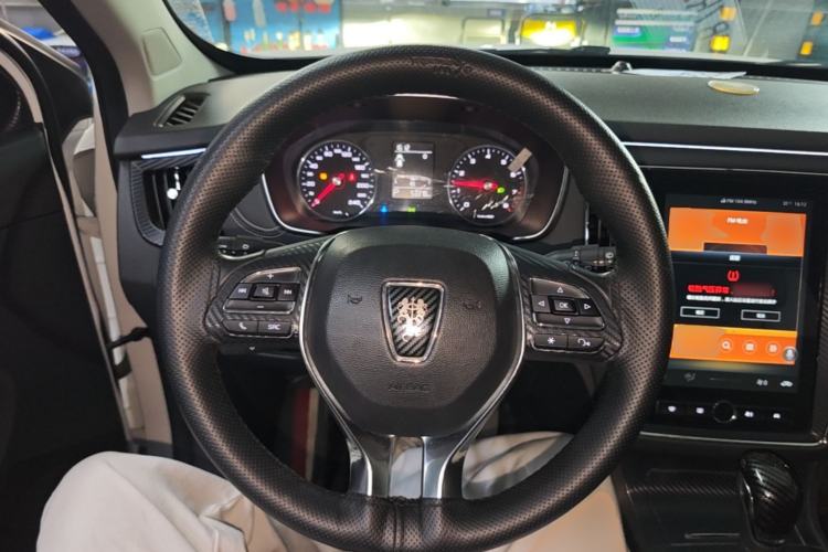 Used Roewe RX5 2020 20T Automatic 4G Connect Superior Flagship Edition Steering Wheel