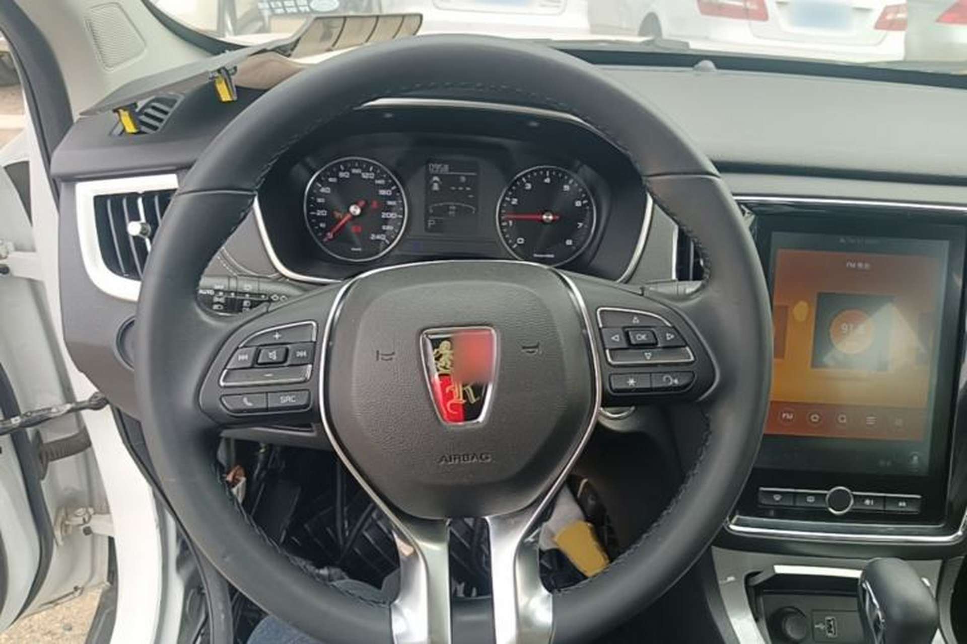 Used Roewe RX5 2020 20T Automatic 4G Connect Superior Flagship Edition Steering Wheel