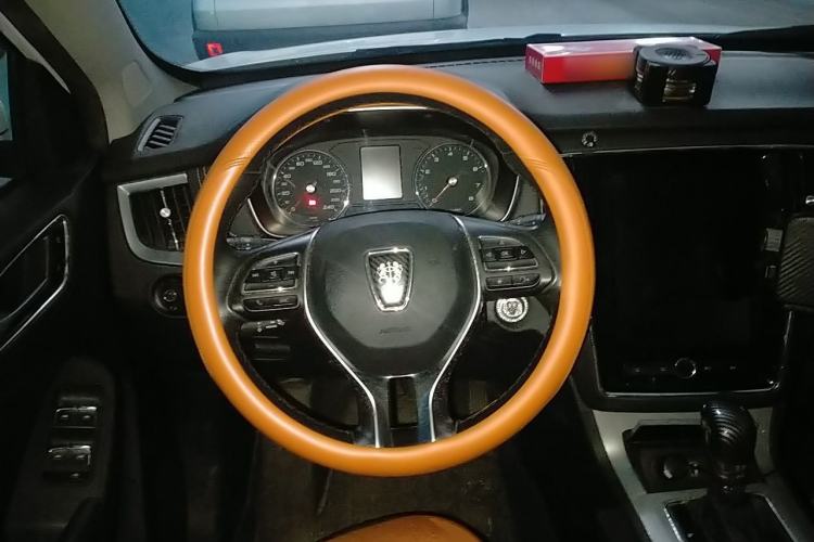 Used Roewe RX5 2020 20T Automatic 4G Connected Million Edition Steering Wheel