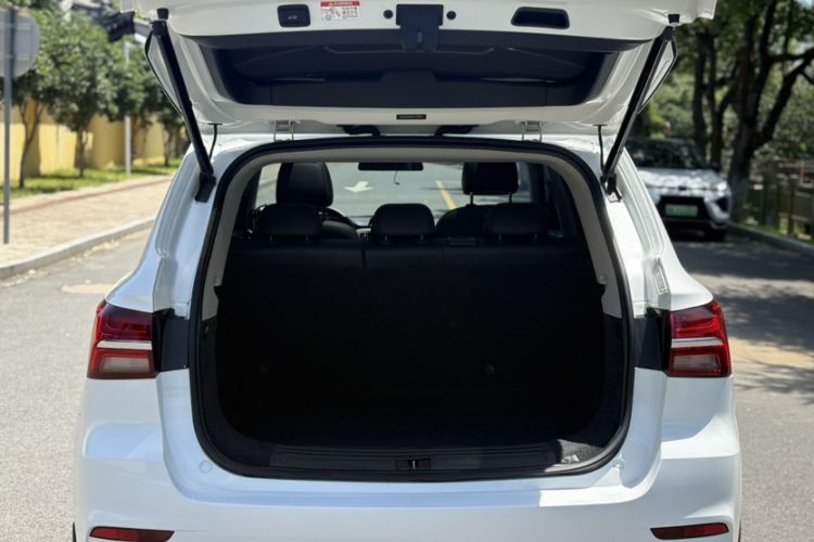 Used Roewe RX5 2020 20T Automatic 4G Connect Superior Flagship Edition Trunk