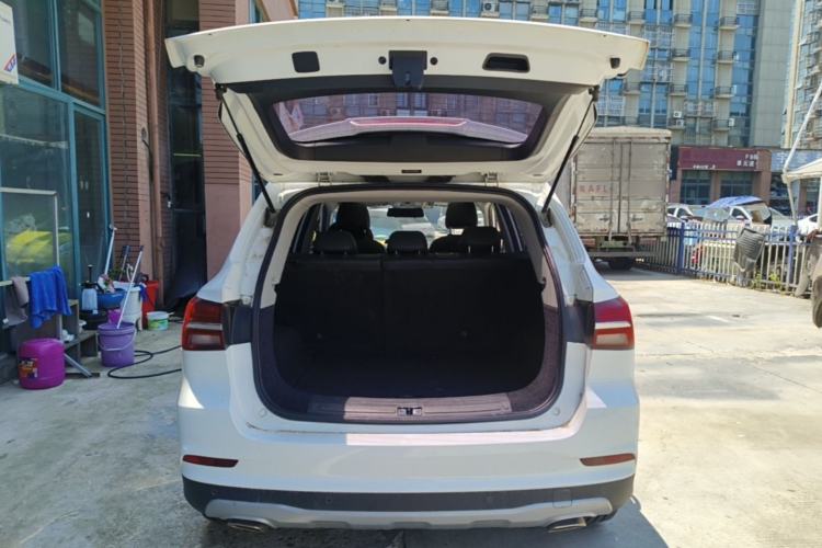 Used Roewe RX5 2020 20T Automatic 4G Connected Million Edition Trunk