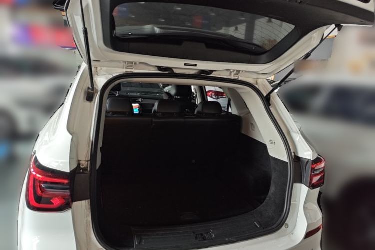 Used Roewe RX5 2020 PLUS 300TGI Automatic Ali National Style Luxury Edition Trunk
