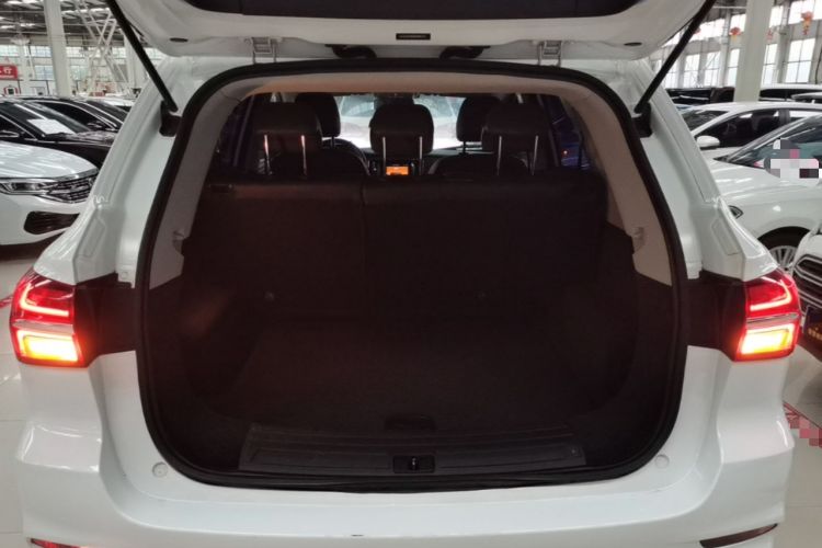 Used Roewe RX5 2020 20T Automatic 4G Connect Superior Flagship Edition Trunk