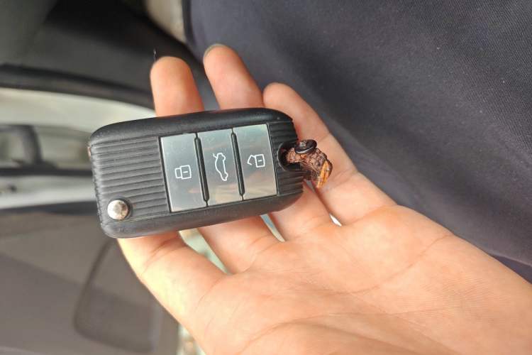Used Roewe RX5 2020 20T Automatic Ali Smart Network Beyond Flagship Edition Vehicle Key