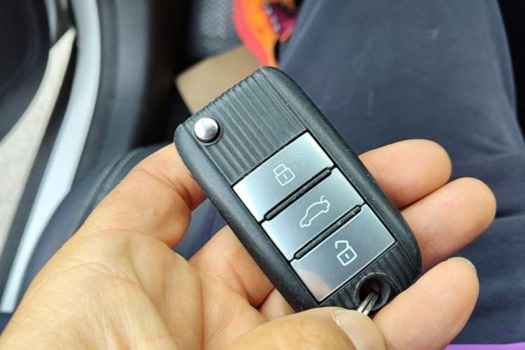 Used Roewe RX5 2020 20T Automatic 4G Connect Superior Flagship Edition Vehicle Key