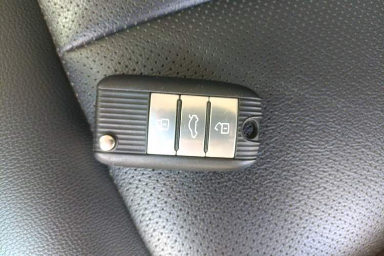 Used Roewe RX5 2020 20T Automatic 4G Connect Superior Flagship Edition Vehicle Key