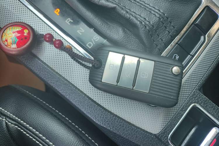 Used Roewe RX5 2020 20T Automatic 4G Connect Superior Flagship Edition Vehicle Key