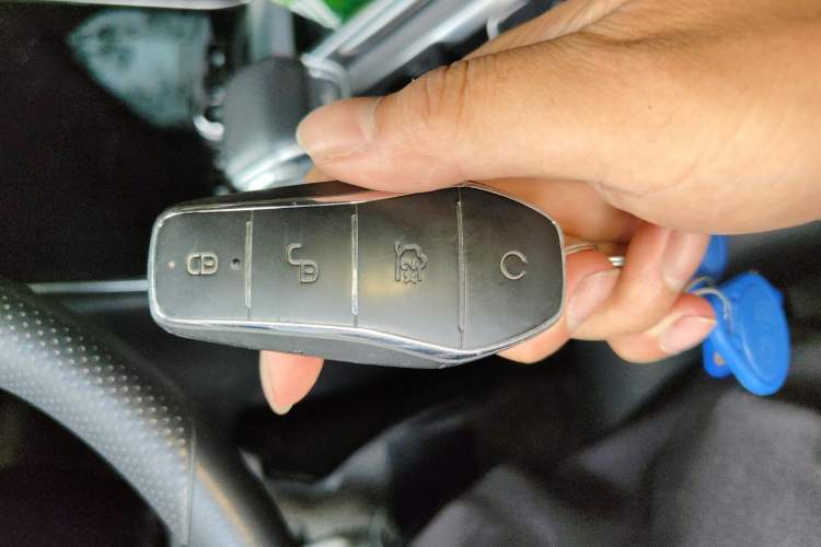 Used Roewe RX5 2020 PLUS 300TGI Automatic Ali National Style Luxury Edition Vehicle Key