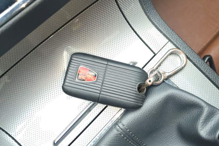Used Roewe RX5 2020 20T Manual 4G Connect Super-Luxury Flagship Edition Vehicle Key