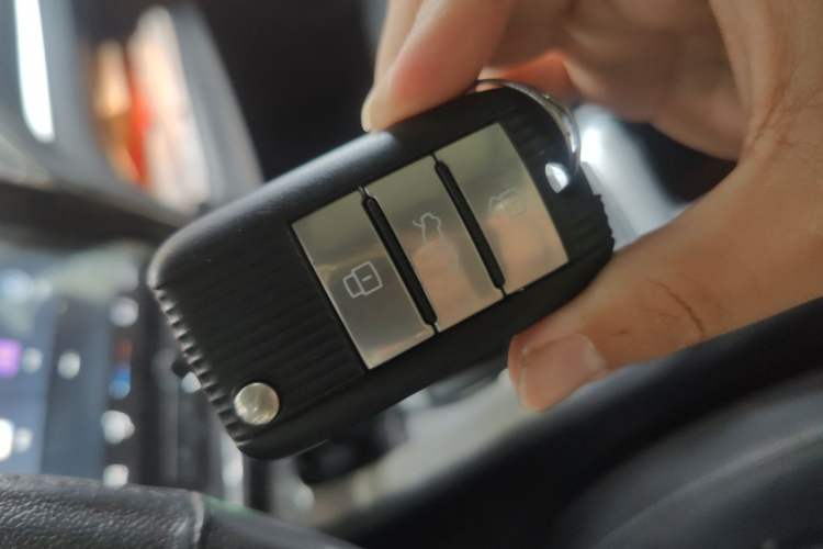 Used Roewe RX5 2020 20T Manual 4G Connect Super-Luxury Flagship Edition Vehicle Key