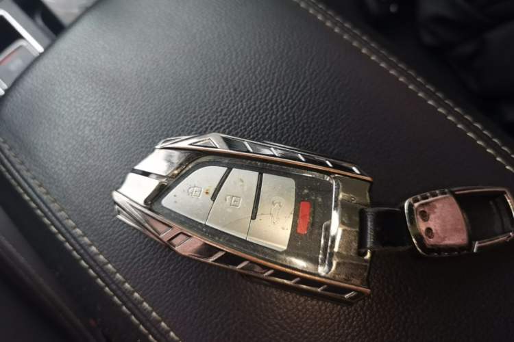 Used Roewe RX5 2020 20T Automatic 4G Connect Superior Flagship Edition Vehicle Key
