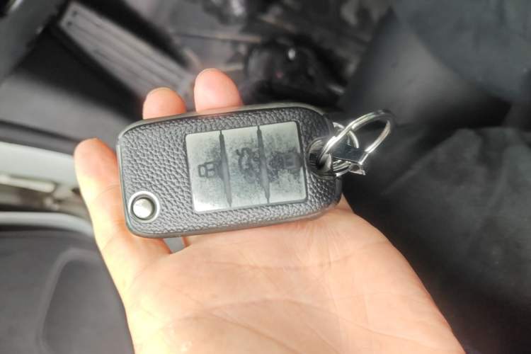 Used Roewe RX5 2020 20T Automatic 4G Connect Superior Flagship Edition Vehicle Key