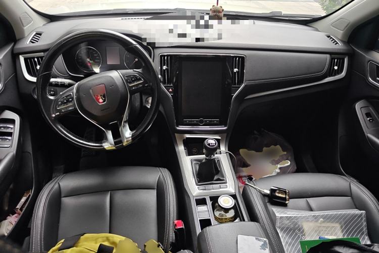 Used Roewe RX5 2020 20T Manual 4G Connect Million Edition Center Console