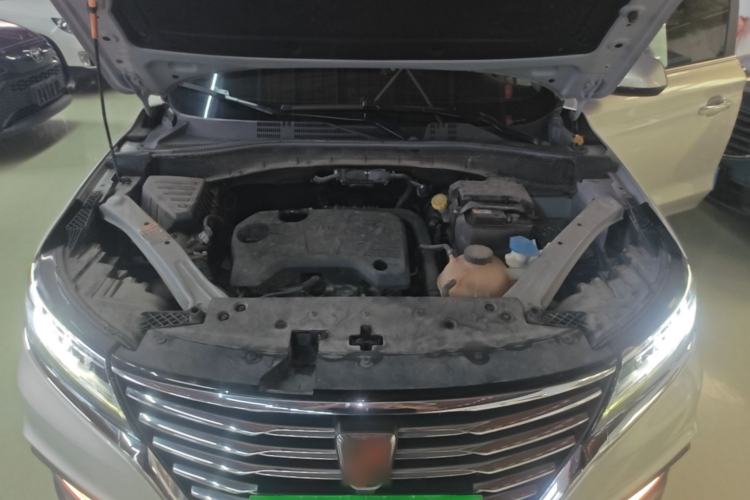 Used Roewe RX5 2020 20T Automatic 4G Connect Superior Flagship Edition Engine Bay