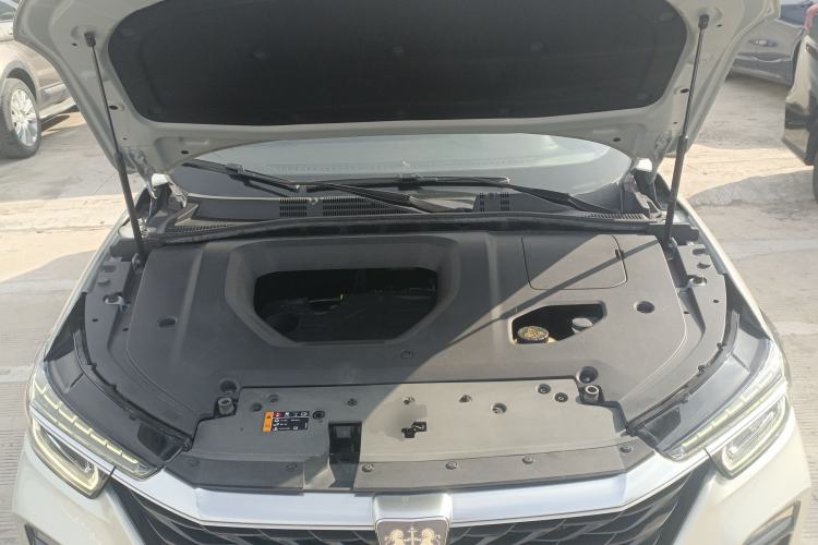 Used Roewe RX5 2020 PLUS 300TGI Automatic Ali National Trend Flagship Edition Engine Bay