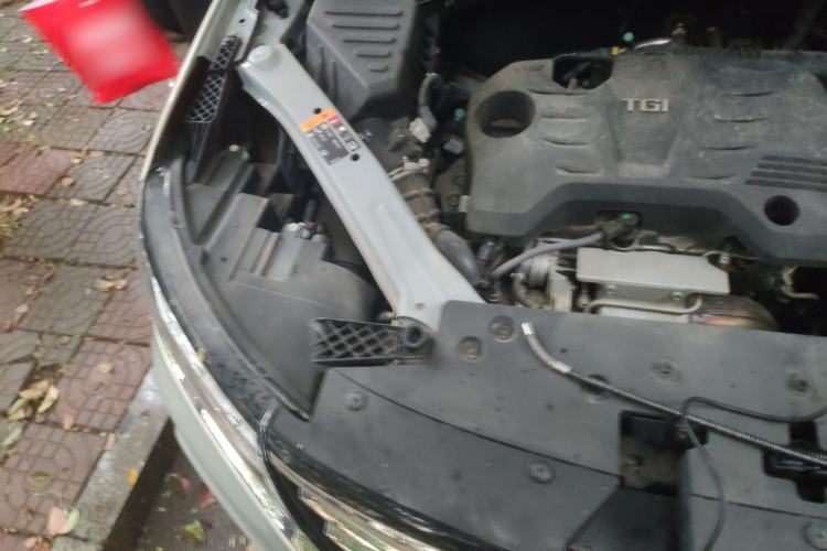 Used Roewe RX5 2020 20T Automatic 4G Connect Superior Flagship Edition Engine Bay Right