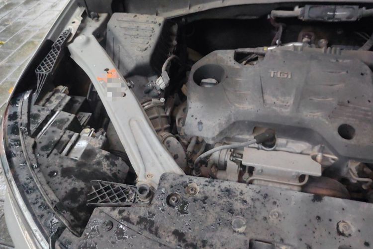 Used Roewe RX5 2020 20T Automatic 4G Connect Superior Flagship Edition Engine Bay Right