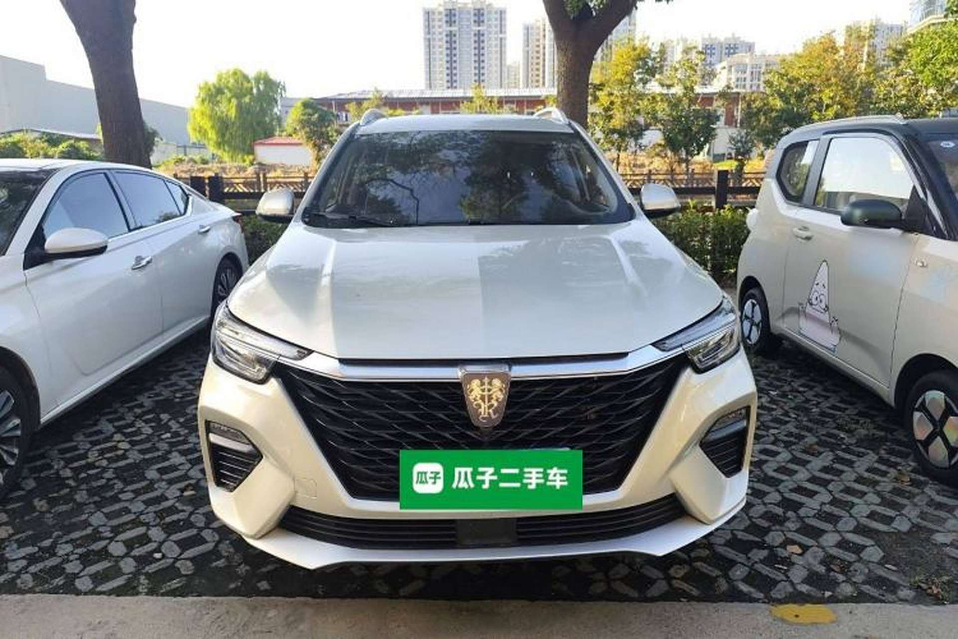 Used Roewe RX5 2020 PLUS 300TGI Automatic Ali National Style Luxury Edition Exterior 1