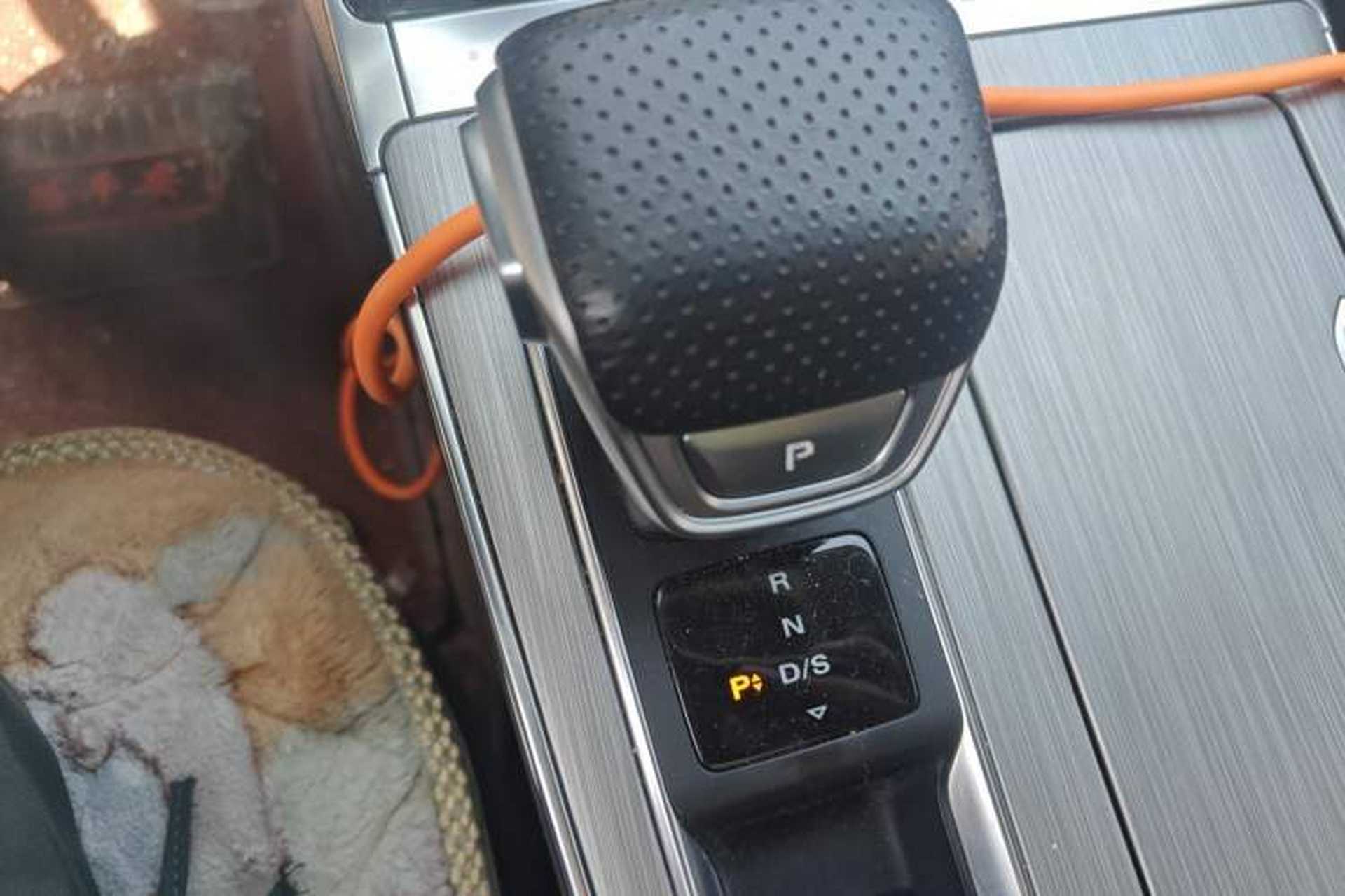 Used Roewe RX5 2020 PLUS 300TGI Automatic Ali National Trend Flagship Edition Gear Lever