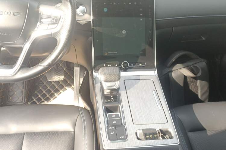 Used Roewe RX5 2020 PLUS 300TGI Automatic Ali National Trend Flagship Edition Gear Lever