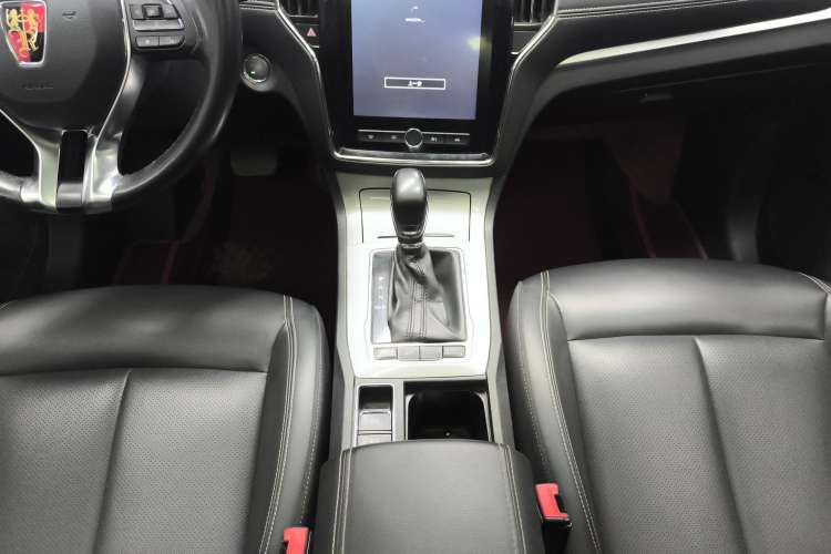Used Roewe RX5 2020 20T Automatic 4G Connect Superior Flagship Edition Gear Lever