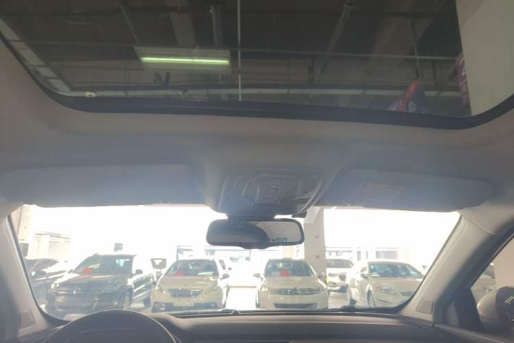 Used Roewe RX5 2020 PLUS 300TGI Automatic Ali National Trend Flagship Edition Headliner