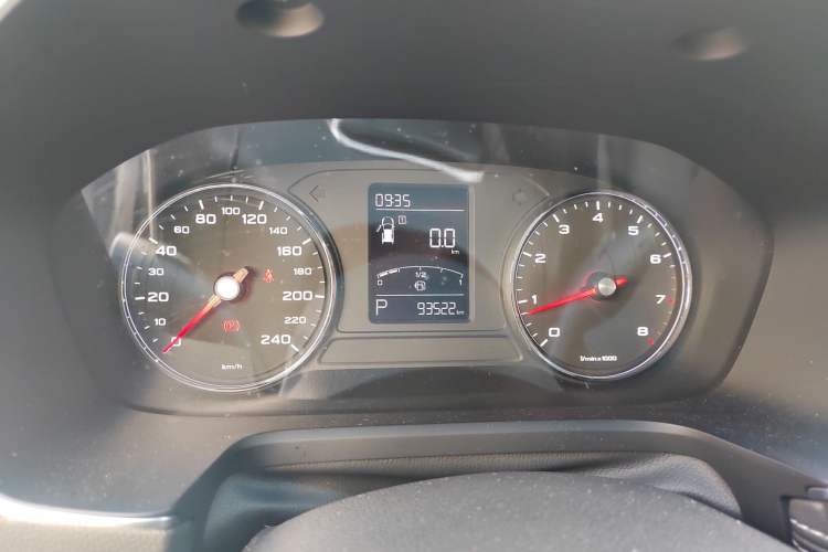 Used Roewe RX5 2020 20T Automatic 4G Connect Superior Flagship Edition Instrument Cluster