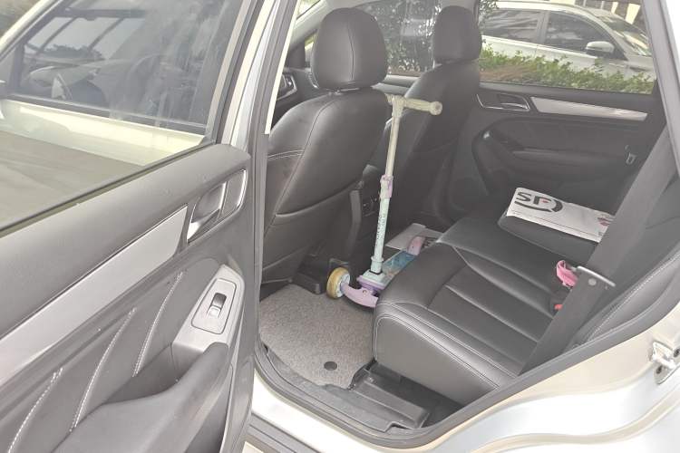 Used Roewe RX5 2020 20T Manual 4G Connect Million Edition Left Rear Seat