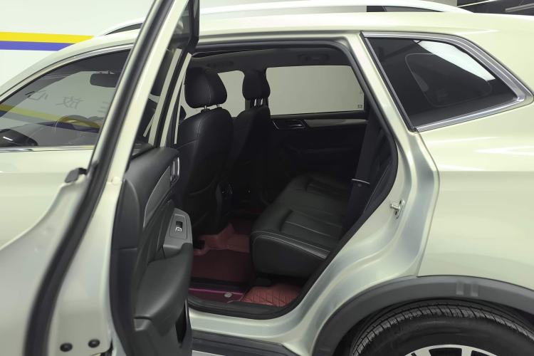 Used Roewe RX5 2020 20T Automatic 4G Connect Superior Flagship Edition Left Rear Seat