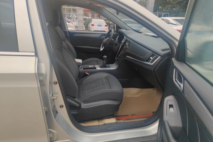 Used Roewe RX5 2020 20T Manual 4G Connect Million Edition Right Front Seat