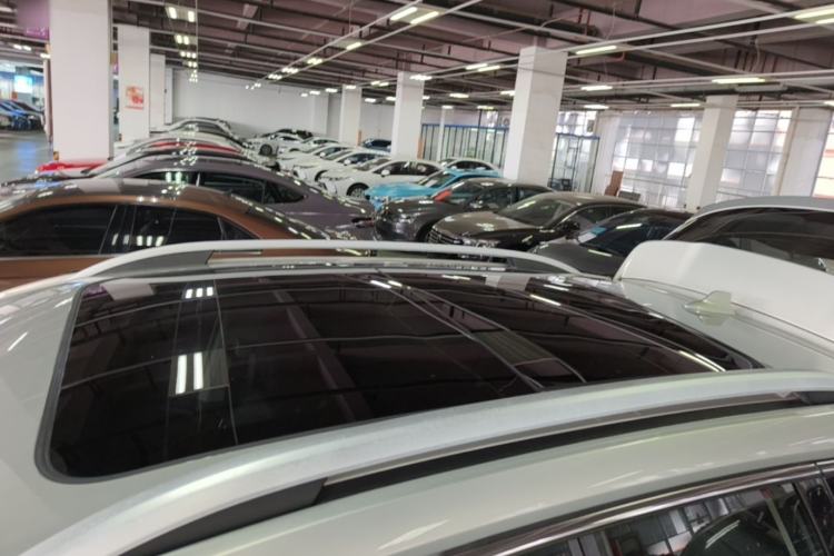 Used Roewe RX5 2020 PLUS 300TGI Automatic Ali National Trend Flagship Edition Roof