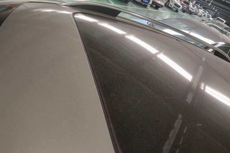 Used Roewe RX5 2020 20T Automatic 4G Connect Superior Flagship Edition Roof