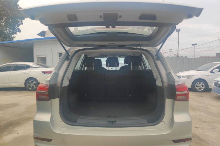Used Roewe RX5 2020 20T Manual 4G Connect Million Edition Trunk