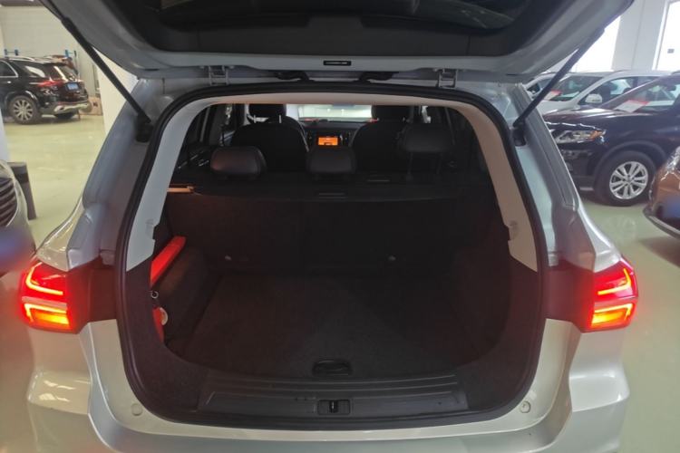 Used Roewe RX5 2020 20T Automatic 4G Connect Superior Flagship Edition Trunk