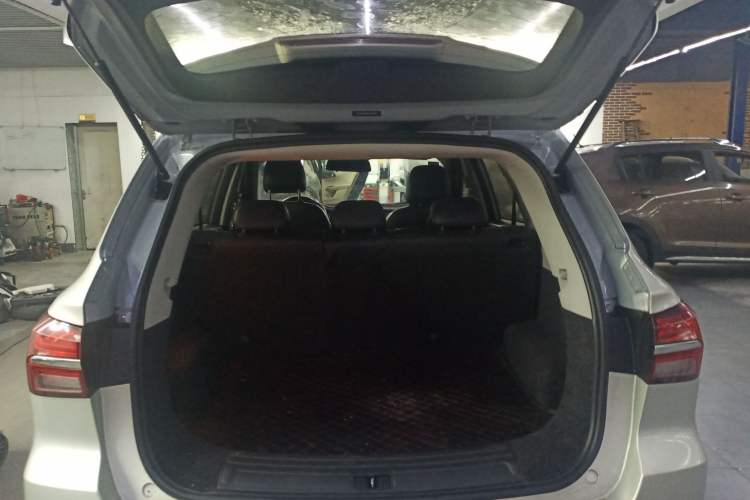 Used Roewe RX5 2020 20T Automatic 4G Connect Superior Flagship Edition Trunk