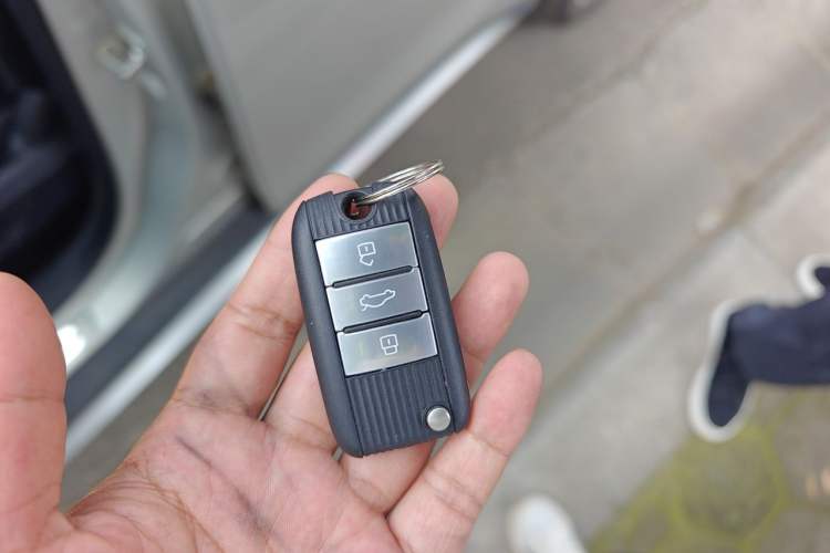 Used Roewe RX5 2020 20T Automatic 4G Connect Superior Flagship Edition Vehicle Key