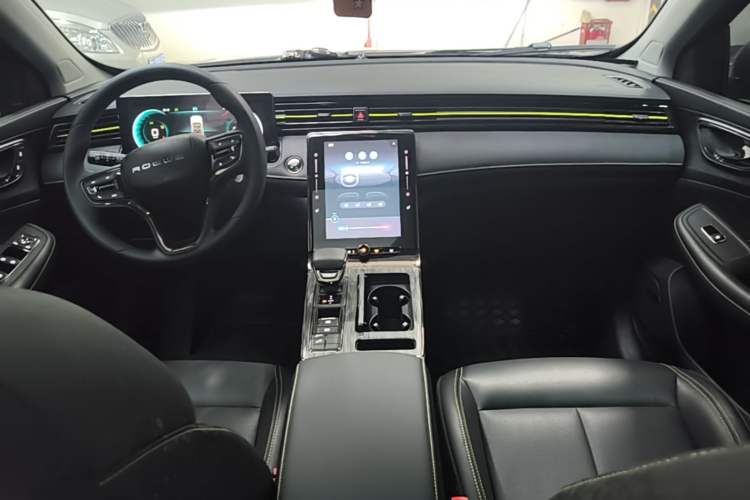 Used Roewe RX5 2021 PLUS 330TGI Automatic National Style Smart Enjoyment Edition Center Console