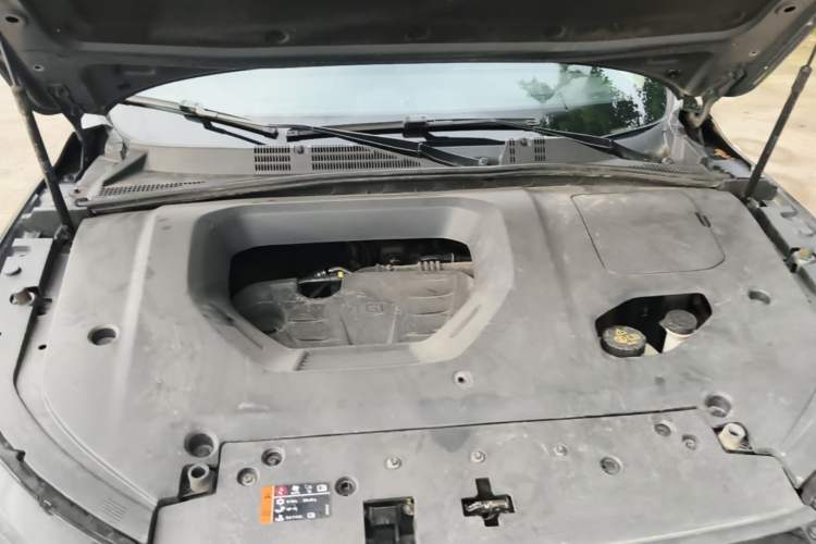 Used Roewe RX5 2021 PLUS 330TGI Automatic National Style Smart Enjoyment Edition Engine Bay
