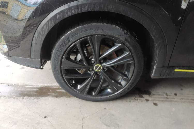 Used Roewe RX5 2021 PLUS 300TGI Automatic Ali National Trend Flagship Ronglin Edition Exterior 4