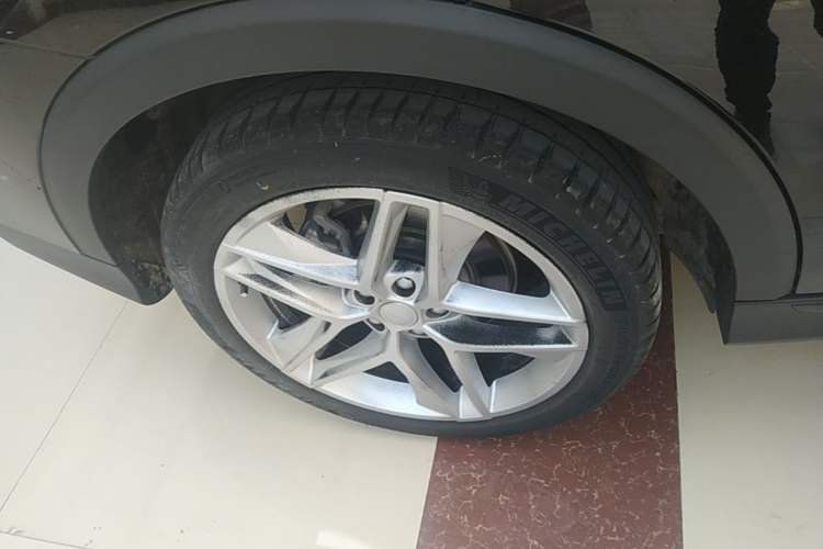 Used Roewe RX5 2021 PLUS 330TGI Automatic National Style Smart Enjoyment Edition Exterior 5