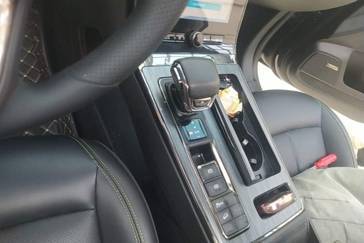 Used Roewe RX5 2021 PLUS 330TGI Automatic National Style Smart Enjoyment Edition Gear Lever