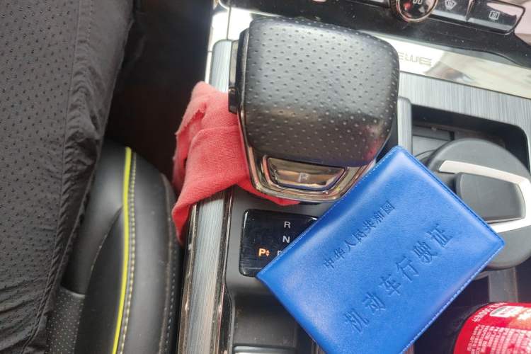 Used Roewe RX5 2021 PLUS 330TGI Automatic National Trend Intelligent Deluxe Edition Gear Lever